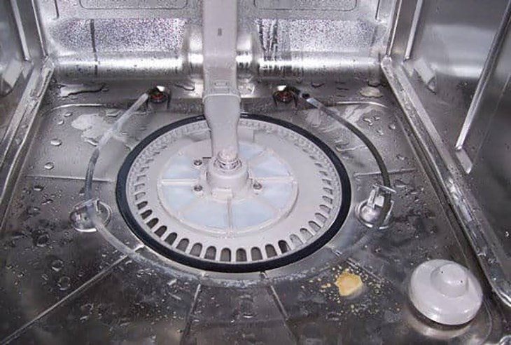 Máy Rửa Bát Bị Đọng Nước Trong Khoang