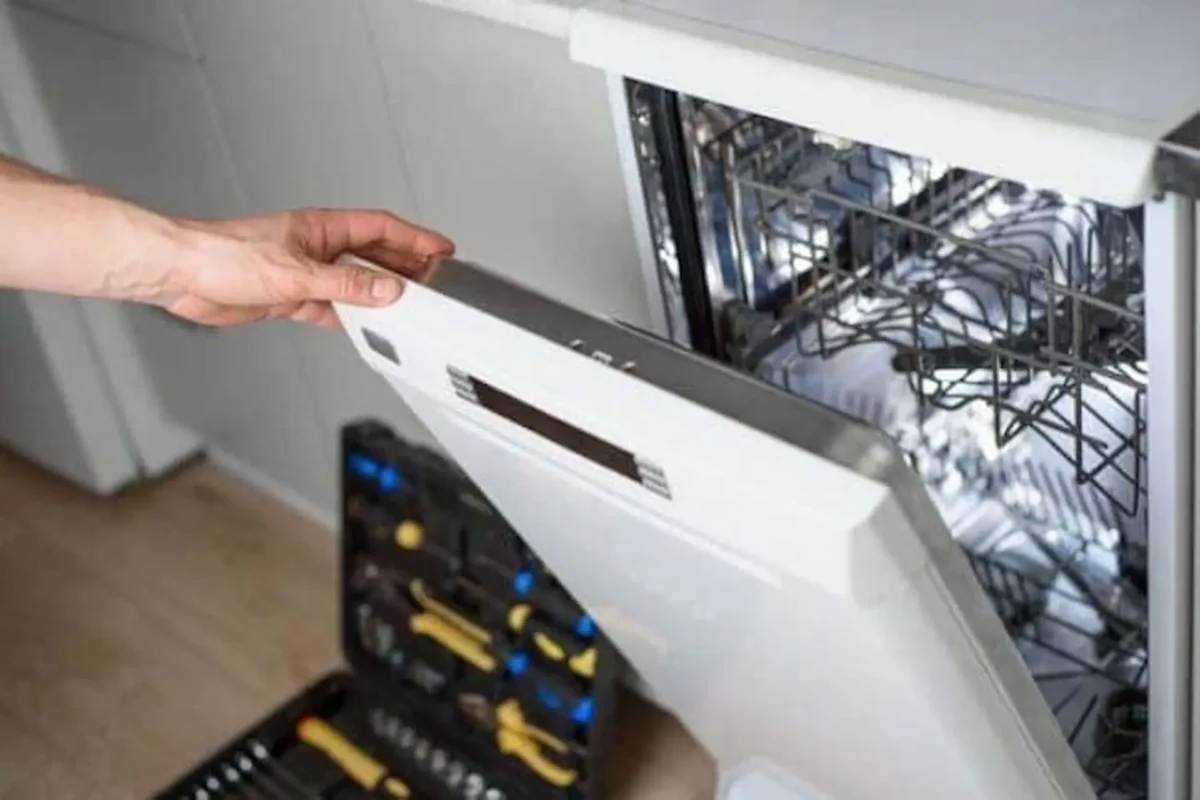 Máy Rửa Bát Bơm Rửa Không Chạy
